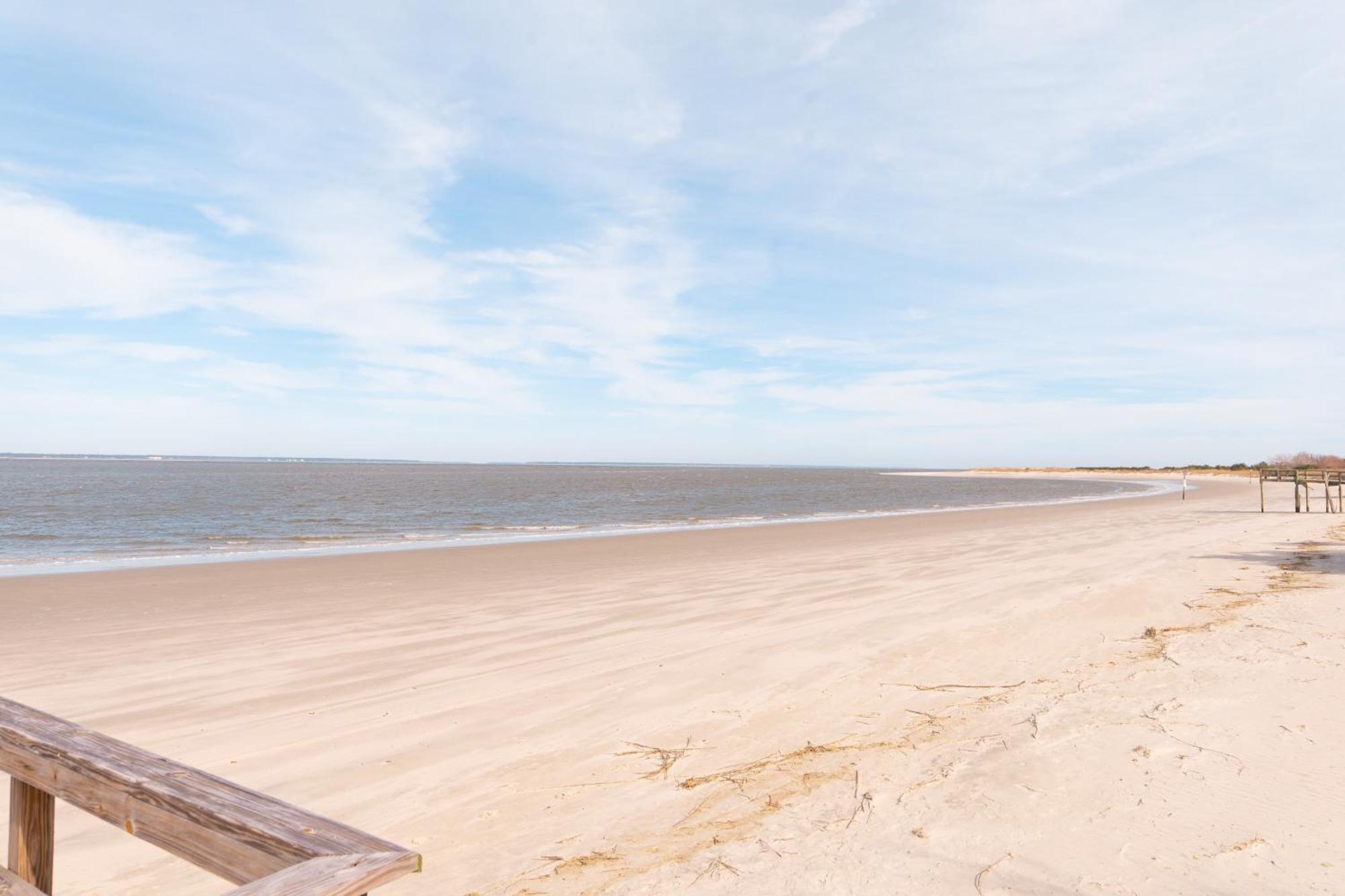 Beach-Pool-Private Balcony Tybee Island Extérieur photo